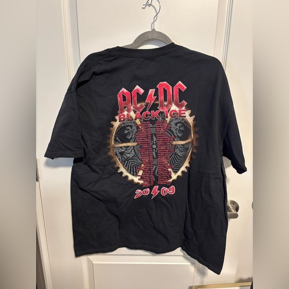 Vintage | AC/DC 2009 Black Ice Tour T-Shirt | Size XL - Picture 4 of 4